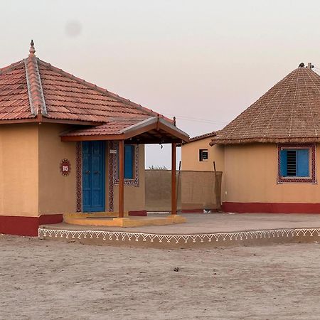 Rann Hellaro Homestay Bhuj Luaran gambar