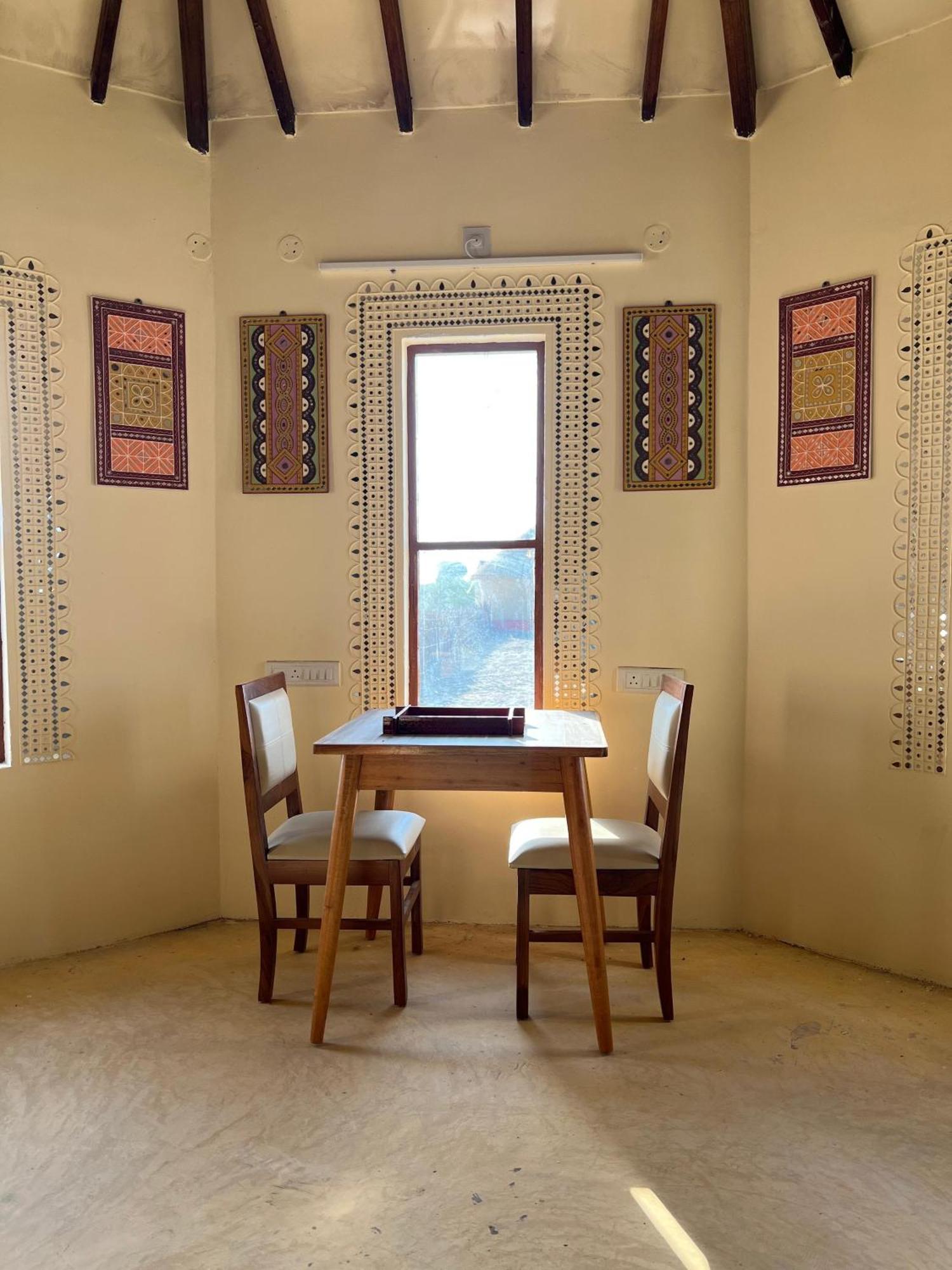 Rann Hellaro Homestay Bhuj Luaran gambar